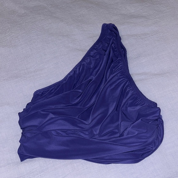 Women’s one shoulder crop top - Picture 1 of 2